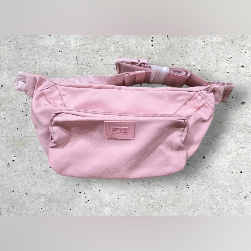 NWT PINK VS Every Day Belt Bag